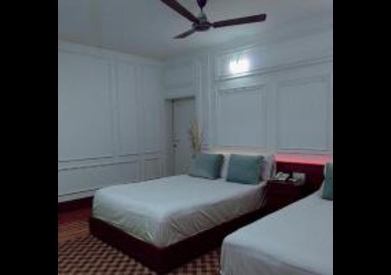 דאהקה Rezala Restaurant And Residence מראה חיצוני תמונה
